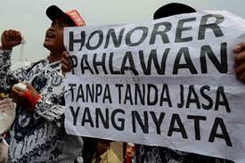Honorer Yang Tersisihkan
