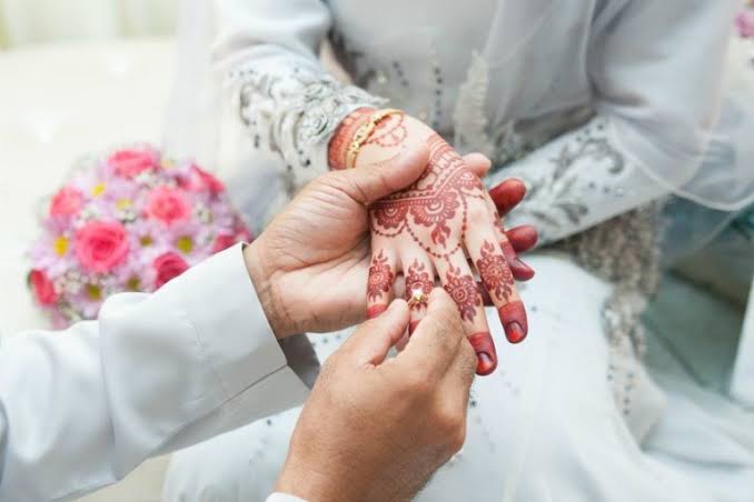 Menikahlah Diri Meraih Keberuntungan